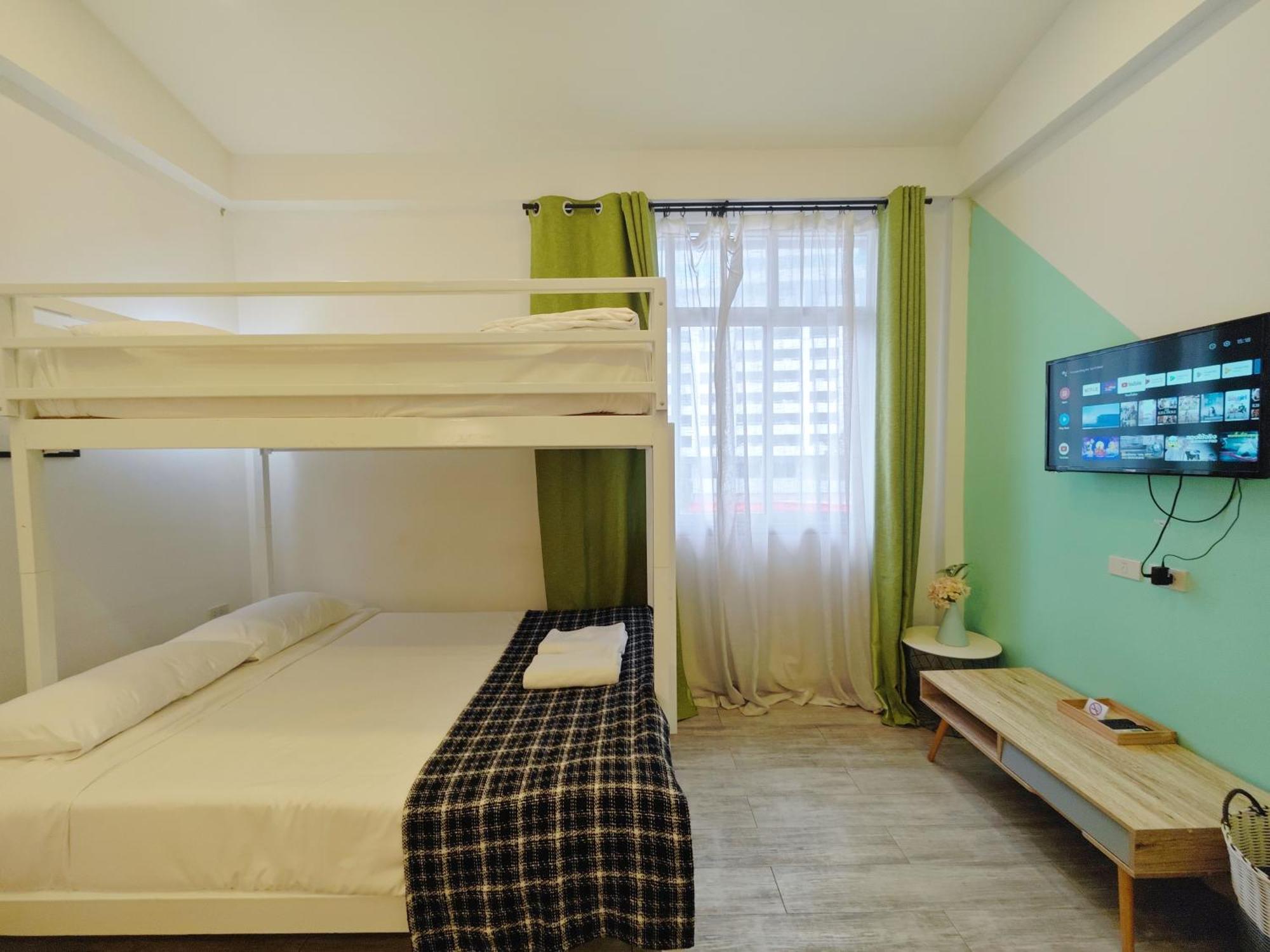 Ostay Asoke Bangkok Makkasan Esterno foto